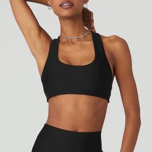 alo yoga - airlift advantage racerback bra